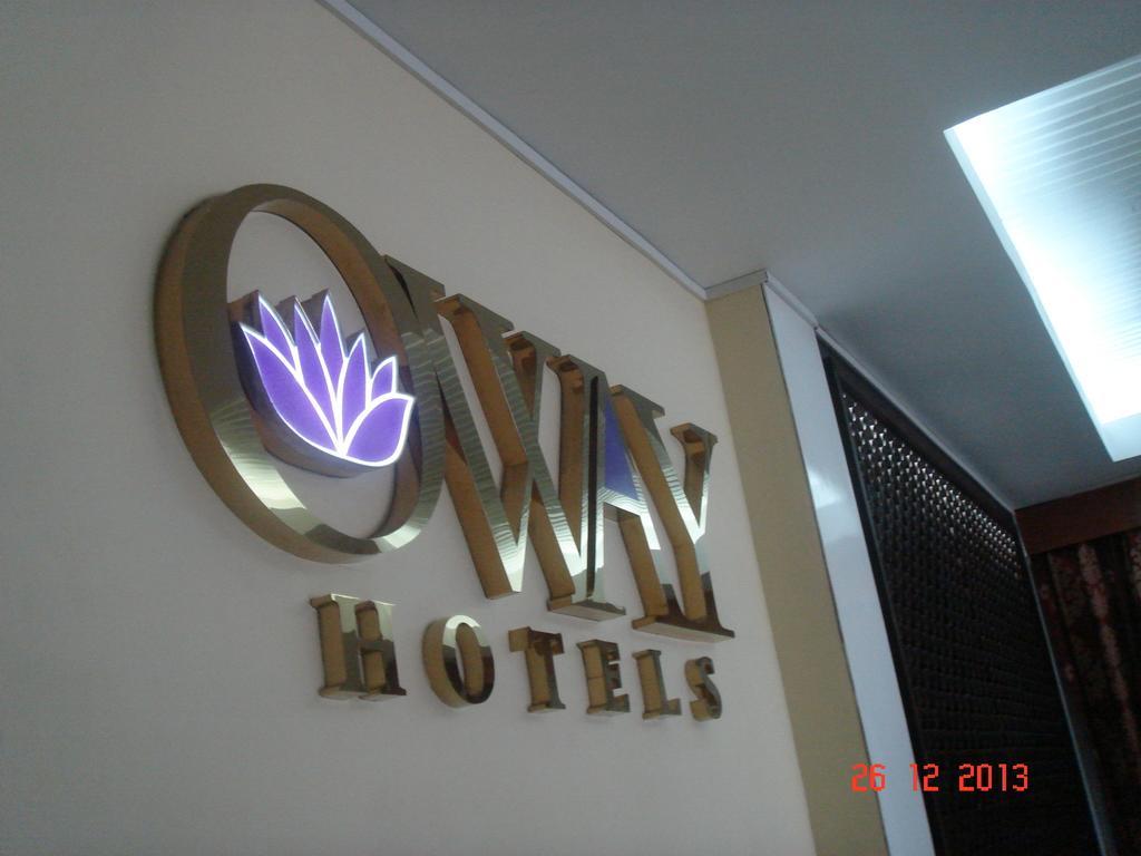 Oway Grand Hotel Mandalaj Zewnętrze zdjęcie