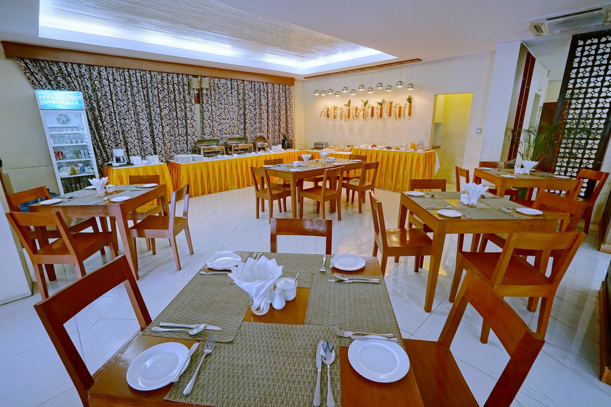 Oway Grand Hotel Mandalaj Zewnętrze zdjęcie